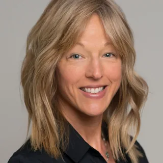Cindi Lockhart, (peri)menopause practitioner