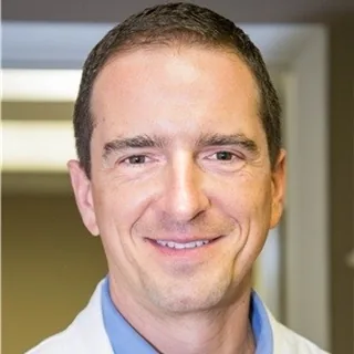 Cesar Vinueza, (peri)menopause practitioner