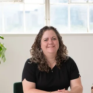 Erin Langley, (peri)menopause practitioner