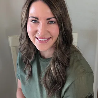 Tiffany Nunez, (peri)menopause practitioner