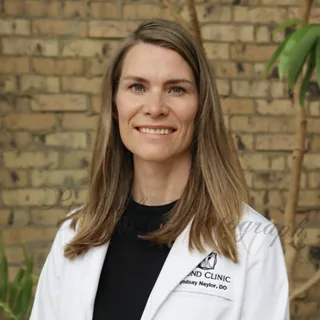 Lyndsay Naylor, (peri)menopause practitioner