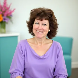 Darla McKamey, (peri)menopause practitioner