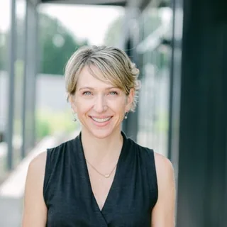 Cynthia Boswell, (peri)menopause practitioner