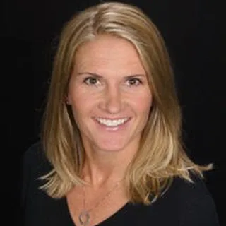 Susan Goehl-Manolis, (peri)menopause practitioner