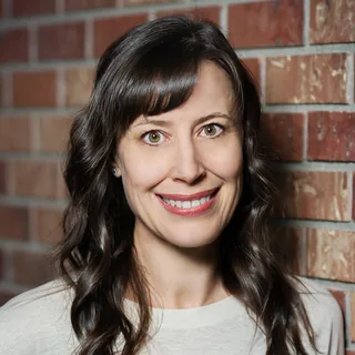 April Graham, (peri)menopause practitioner