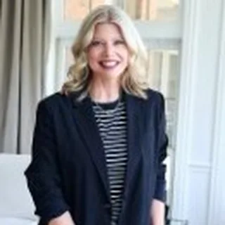 Cindy Topel, (peri)menopause practitioner