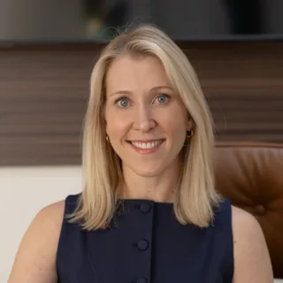 Lindsay Fry, (peri)menopause practitioner