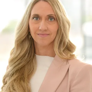 Tara J. Rick, (peri)menopause practitioner
