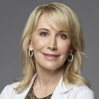 Kristine Romine, (peri)menopause practitioner