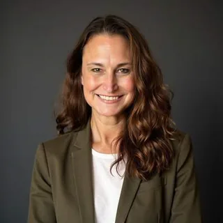 Gina Meyer, (peri)menopause practitioner