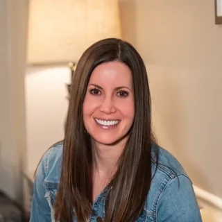 Christy Ainsworth, (peri)menopause practitioner