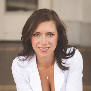 Zhanna Tarjeft, (peri)menopause practitioner