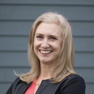 Michelle Moffitt Rogers, (peri)menopause practitioner