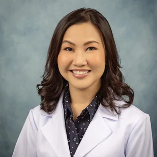 Mae Carmela Altavas, (peri)menopause practitioner