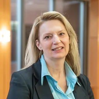 Rachel S. Cady, (peri)menopause practitioner