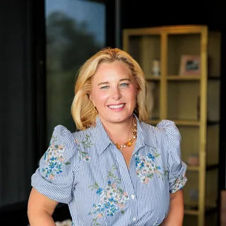 Nadine E. Bolger, (peri)menopause practitioner