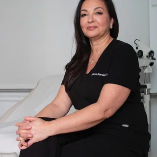 Elena Maria Buruiana, (peri)menopause practitioner