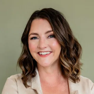 Caitlin Fanning, (peri)menopause practitioner