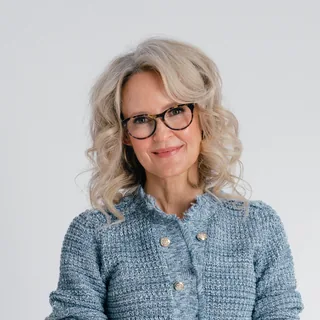 Sarah Naomi Shaw, (peri)menopause practitioner