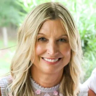 Karin S. Dimon, (peri)menopause practitioner