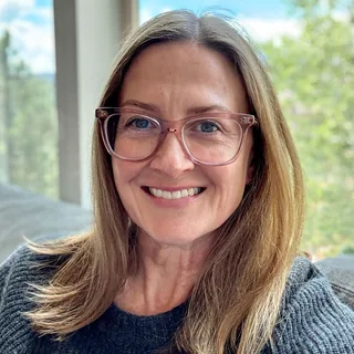 Lindsay Triehy, (peri)menopause practitioner