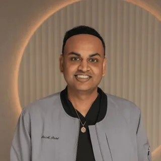 Dr. Sabrina G.L Patel, (peri)menopause practitioner