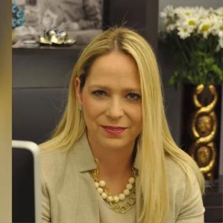 Banu Goker Ozdemir, (peri)menopause practitioner