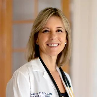 Stephanie Elder, (peri)menopause practitioner